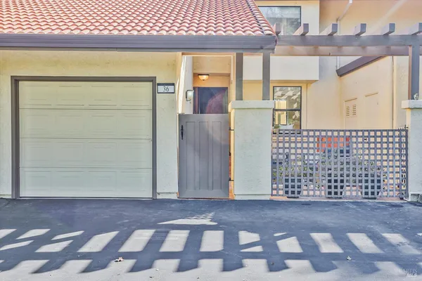 $729,000 | 36 Fountain Grove Circle, Napa, CA 94558