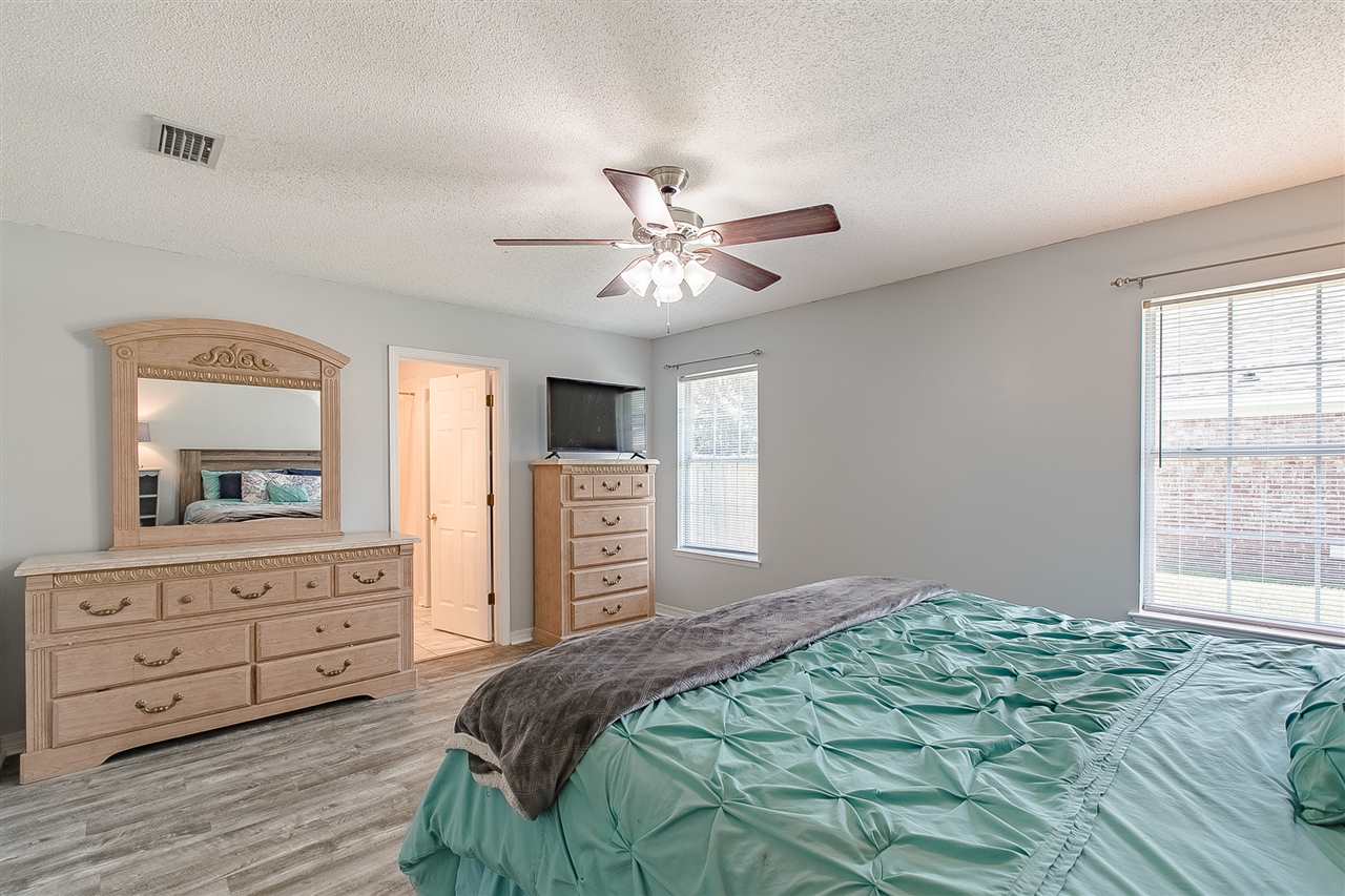 9185 Brookshire Loop Daphne, AL 36526 - Photo 17 of 31