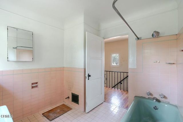 $1,300,000 | 888 South Pasadena Avenue, Pasadena, CA 91105