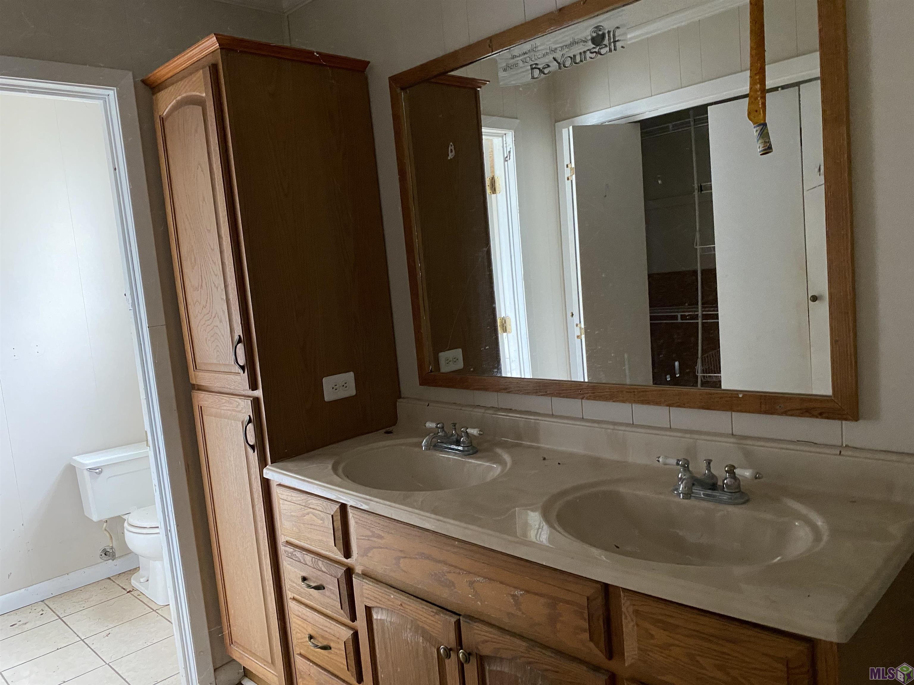 1407 Romy Drive Lockport, LA 70374 - Photo 3 of 33