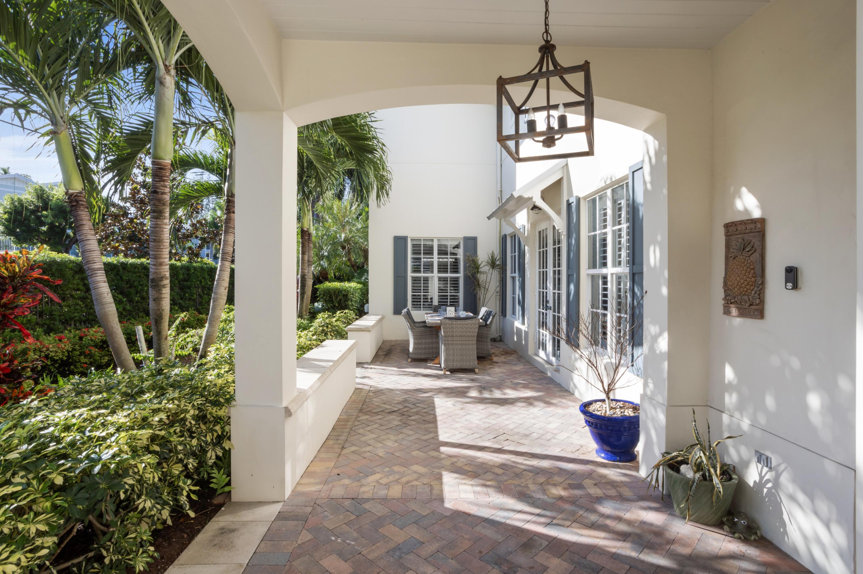 1028 Bay Street Delray Beach, FL 33483 - Photo 26 of 34 PATIO_STRAIGHT