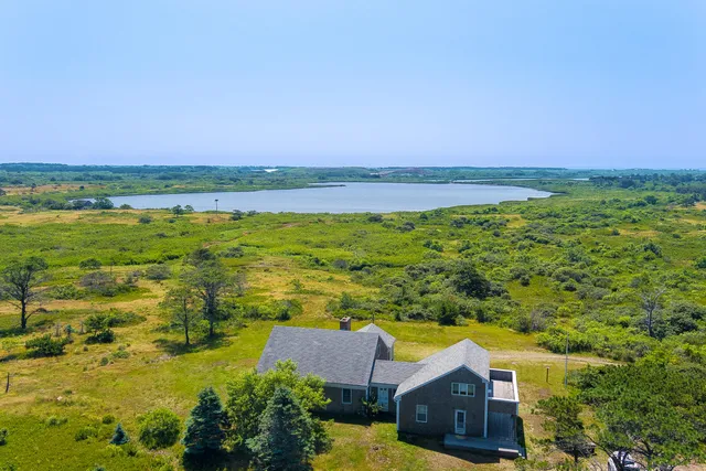 $6,395,000 | 118 Eel Point Road, Nantucket, MA 02554