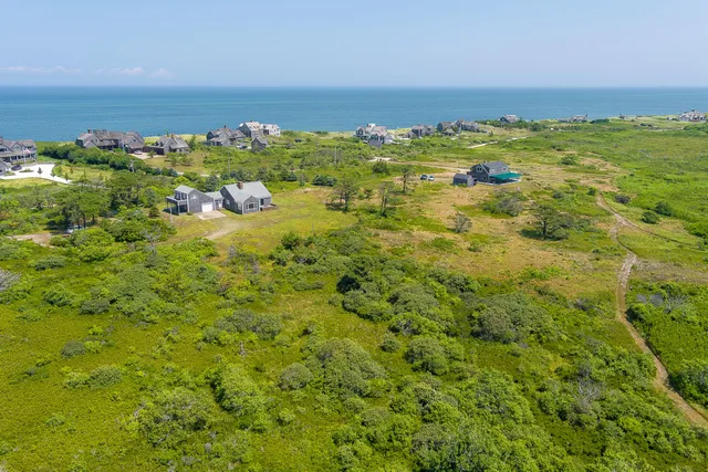 a view of a lake with houses