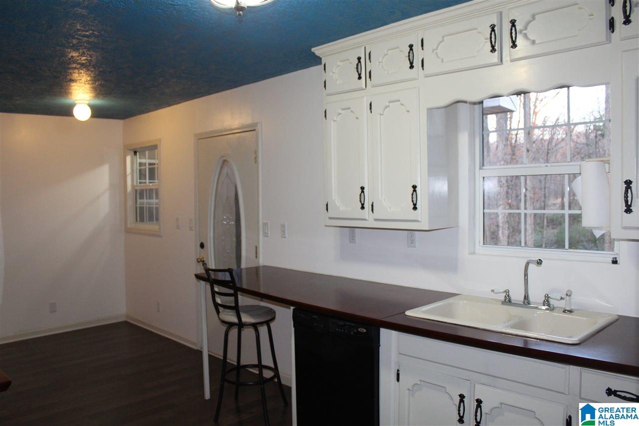 334 Old Coldwater Road Anniston, AL 36201 - Photo 6 of 38