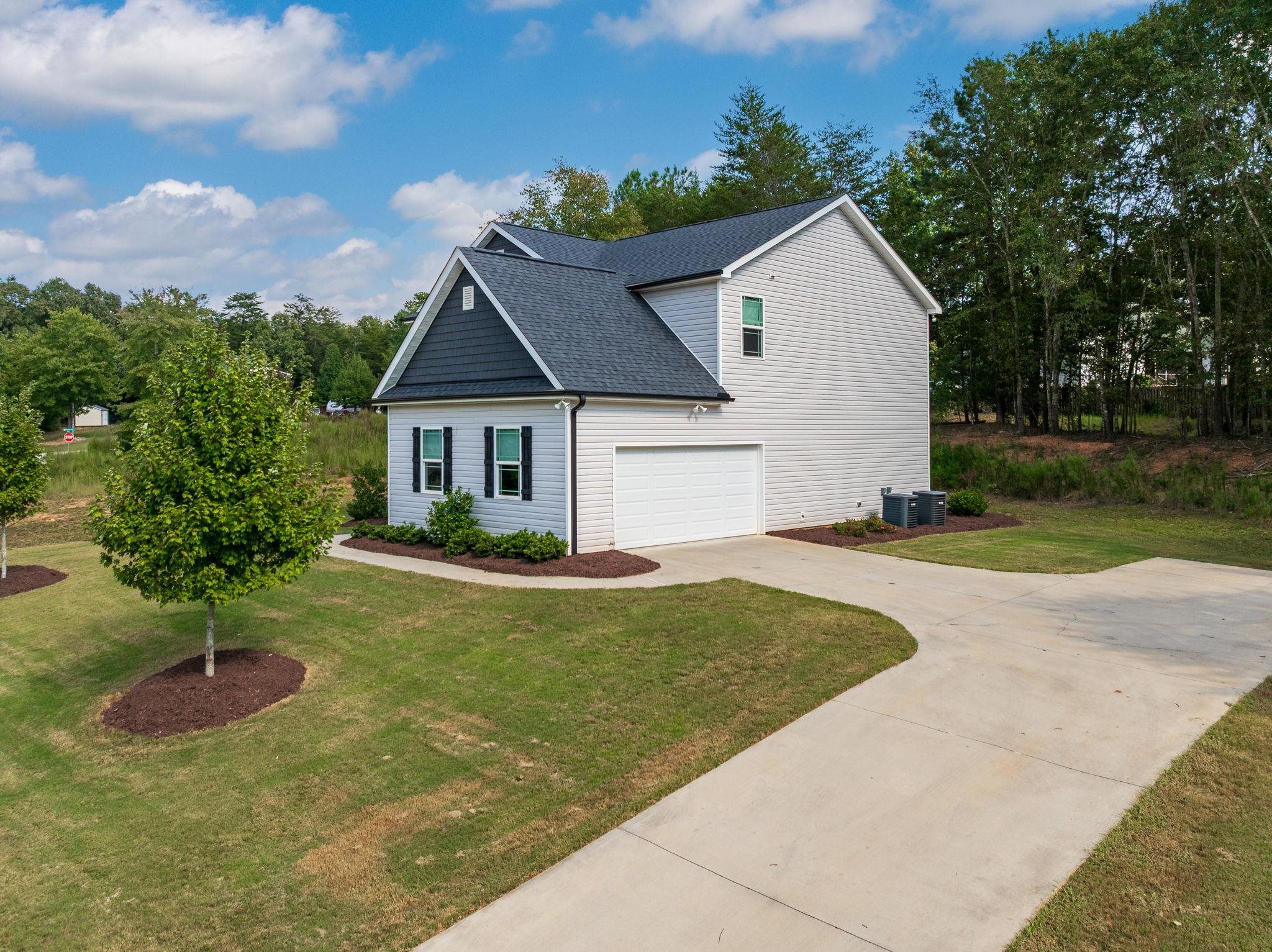 409 Balfour Road Spartanburg, SC 29306 - Photo 41 of 44