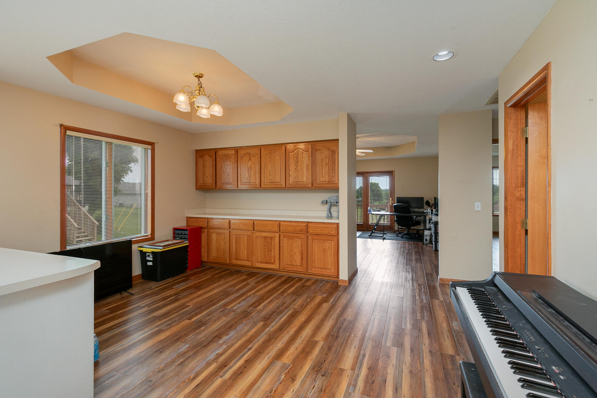 654-656 Pine Ridge Street Marshfield, MO 65706 - Photo 41 of 68 656 Dining room