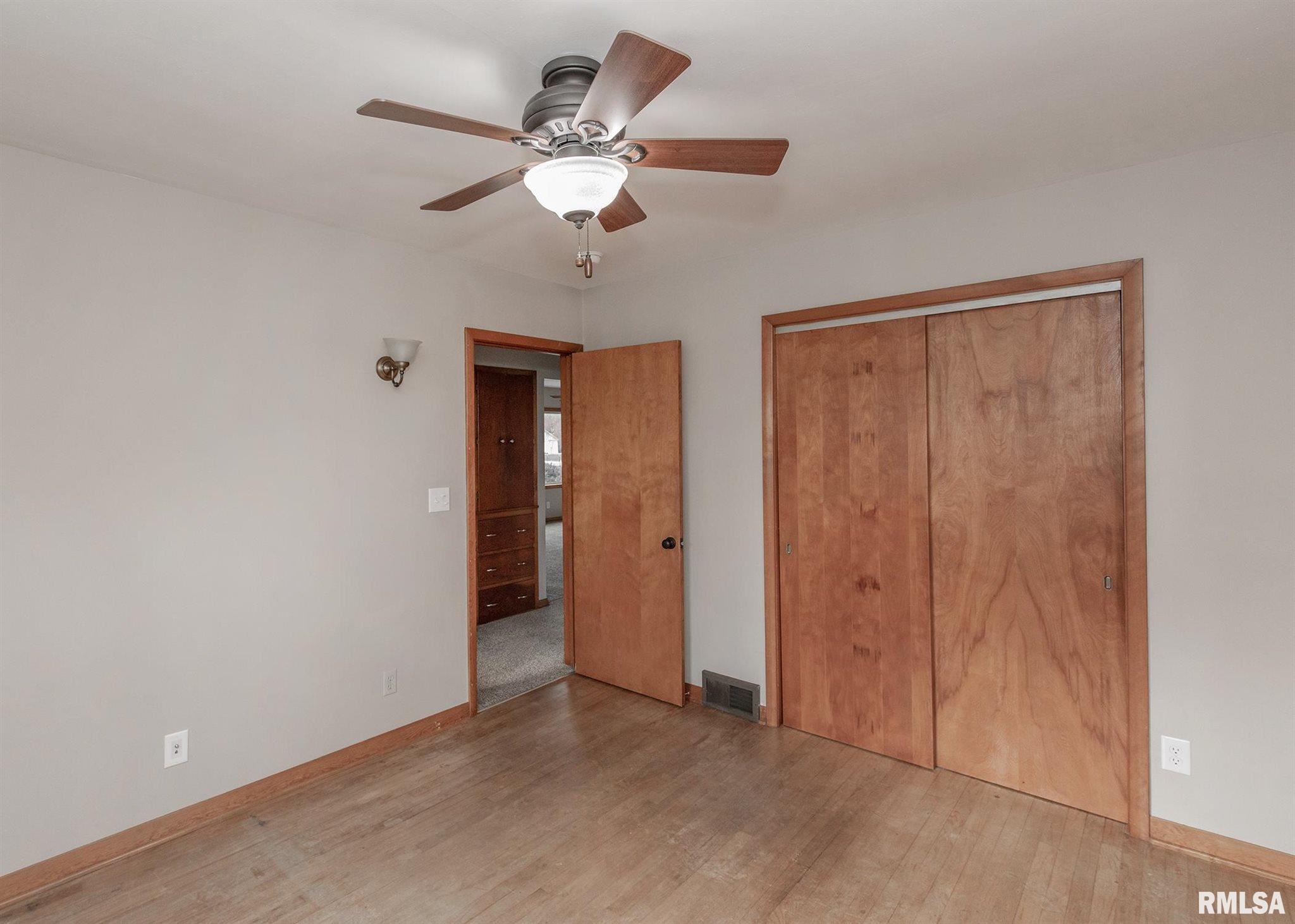205 South Scandia Street Alpha, IL 61413 - Photo 6 of 27 Gallery Image 6
