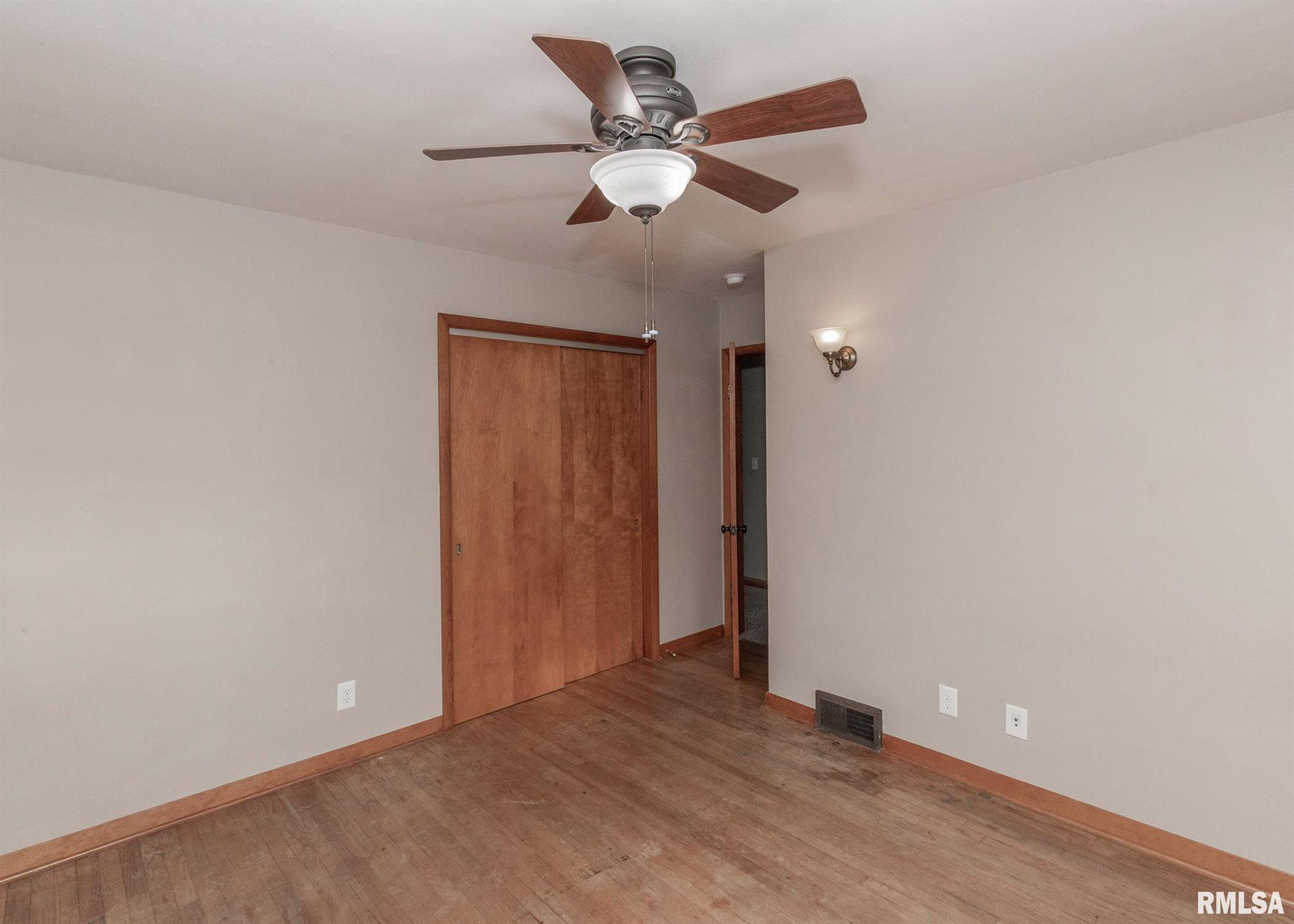 205 South Scandia Street Alpha, IL 61413 - Photo 9 of 27 Gallery Image 9