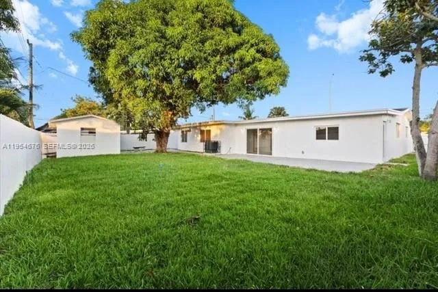 $6,000 | 19320 Northwest 37th Avenue, Miami Gardens, FL 33056