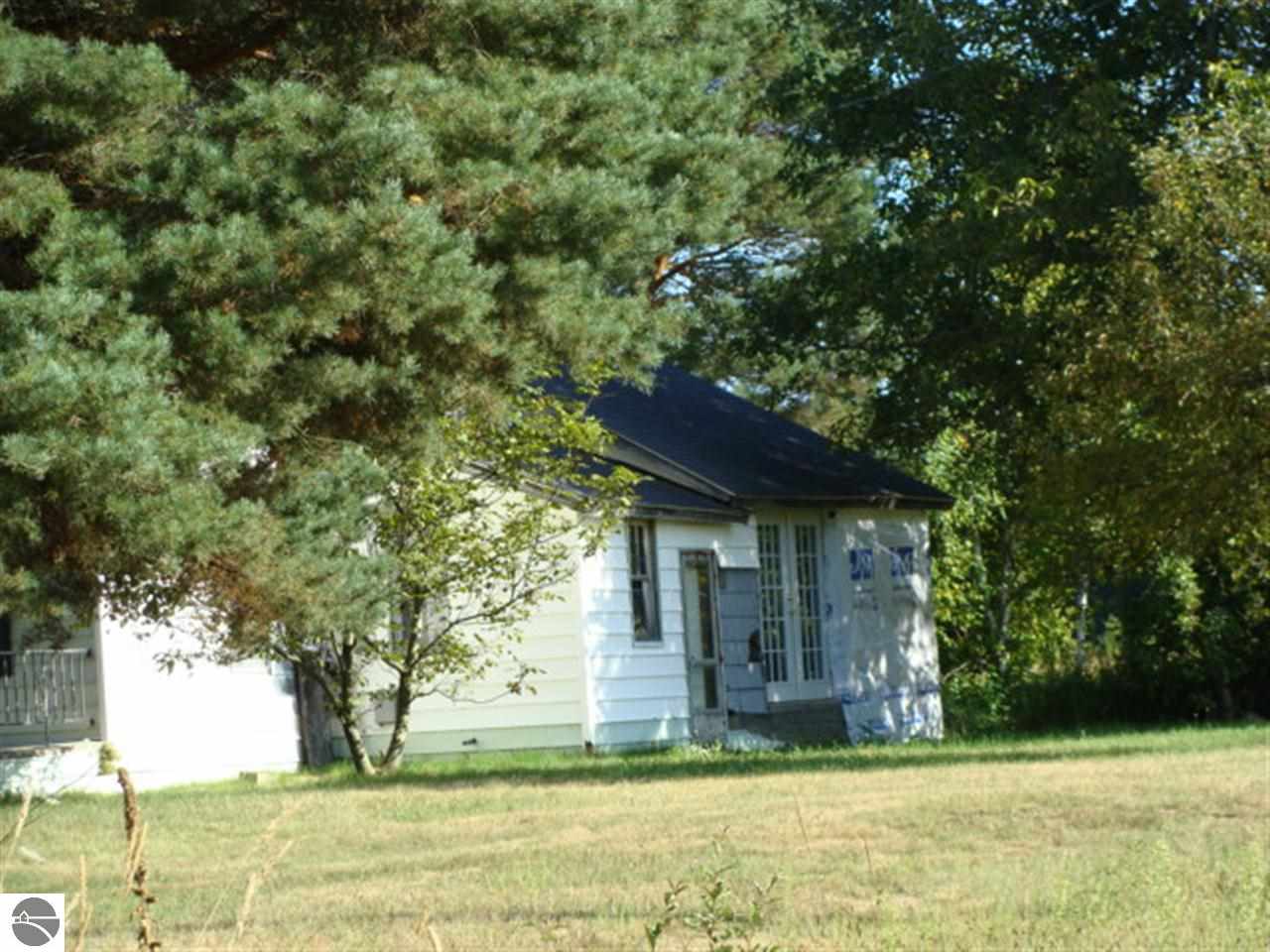 20265 West Ithaca Road Brant, MI 48614 - Photo 3 of 15 1775516-2.JPG