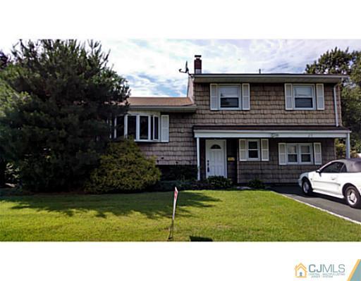 23 Brian Road Edison, NJ 08817 - Photo 1 of 14 Gallery Image 1