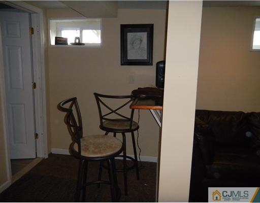 23 Brian Road Edison, NJ 08817 - Photo 11 of 14 Gallery Image 11