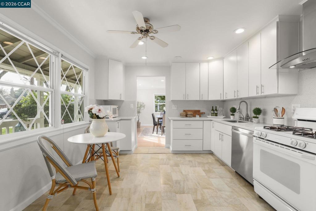 1449-1449 Cape Cod Way Concord, CA 94521 - Photo 11 of 30