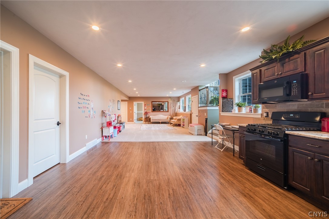 1410 Allen Road Clay, NY 13212 - Photo 31 of 50