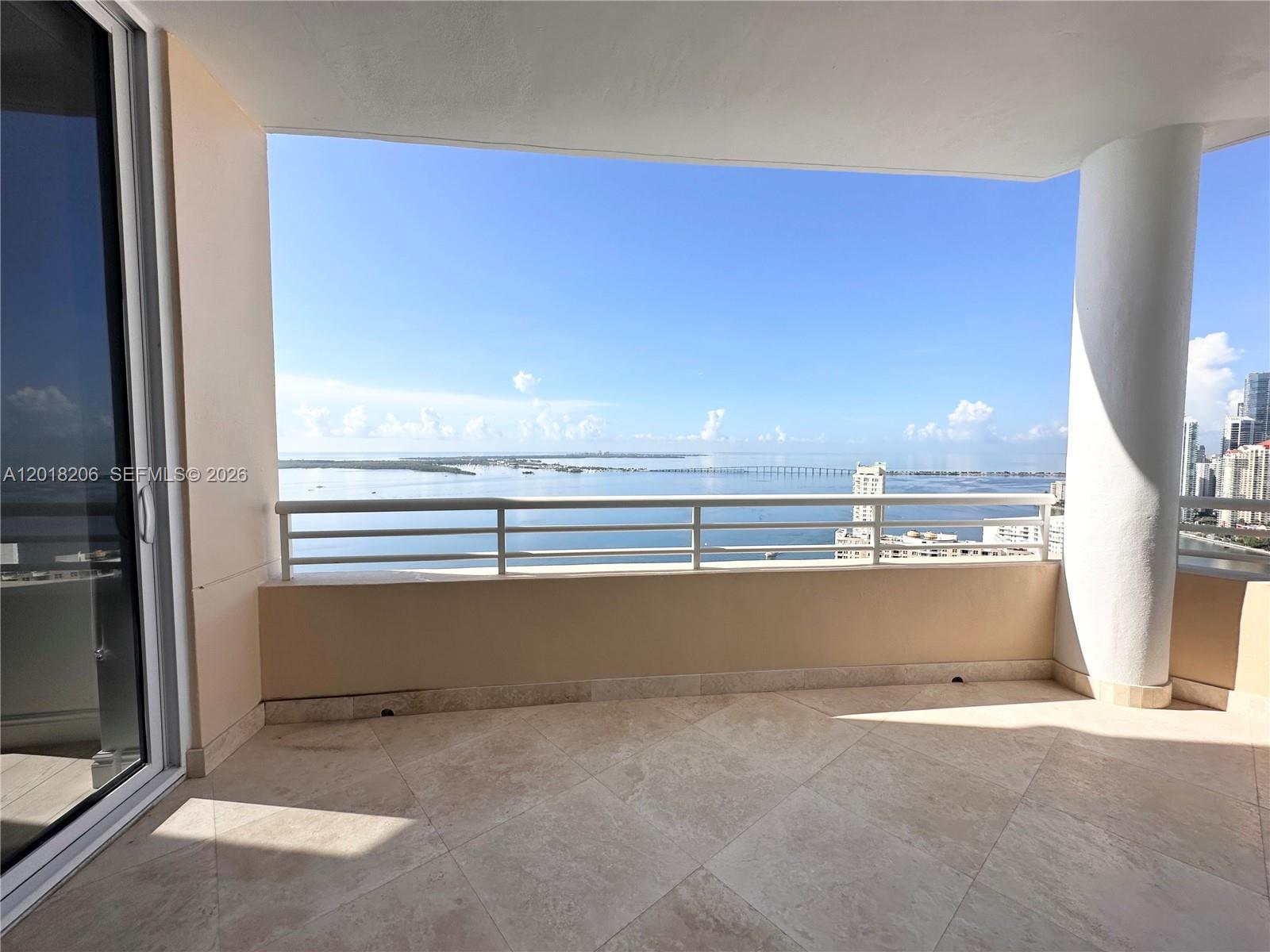 808 Brickell Key Drive, Unit 3608 Miami, FL 33131 - Photo 5 of 32