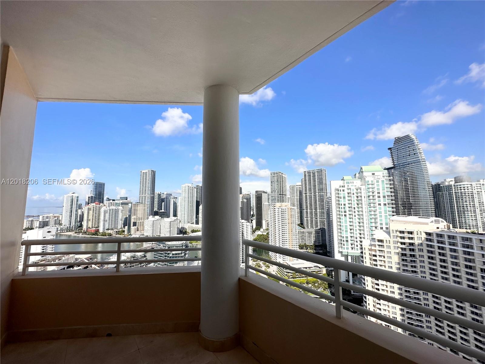 808 Brickell Key Drive, Unit 3608 Miami, FL 33131 - Photo 9 of 32