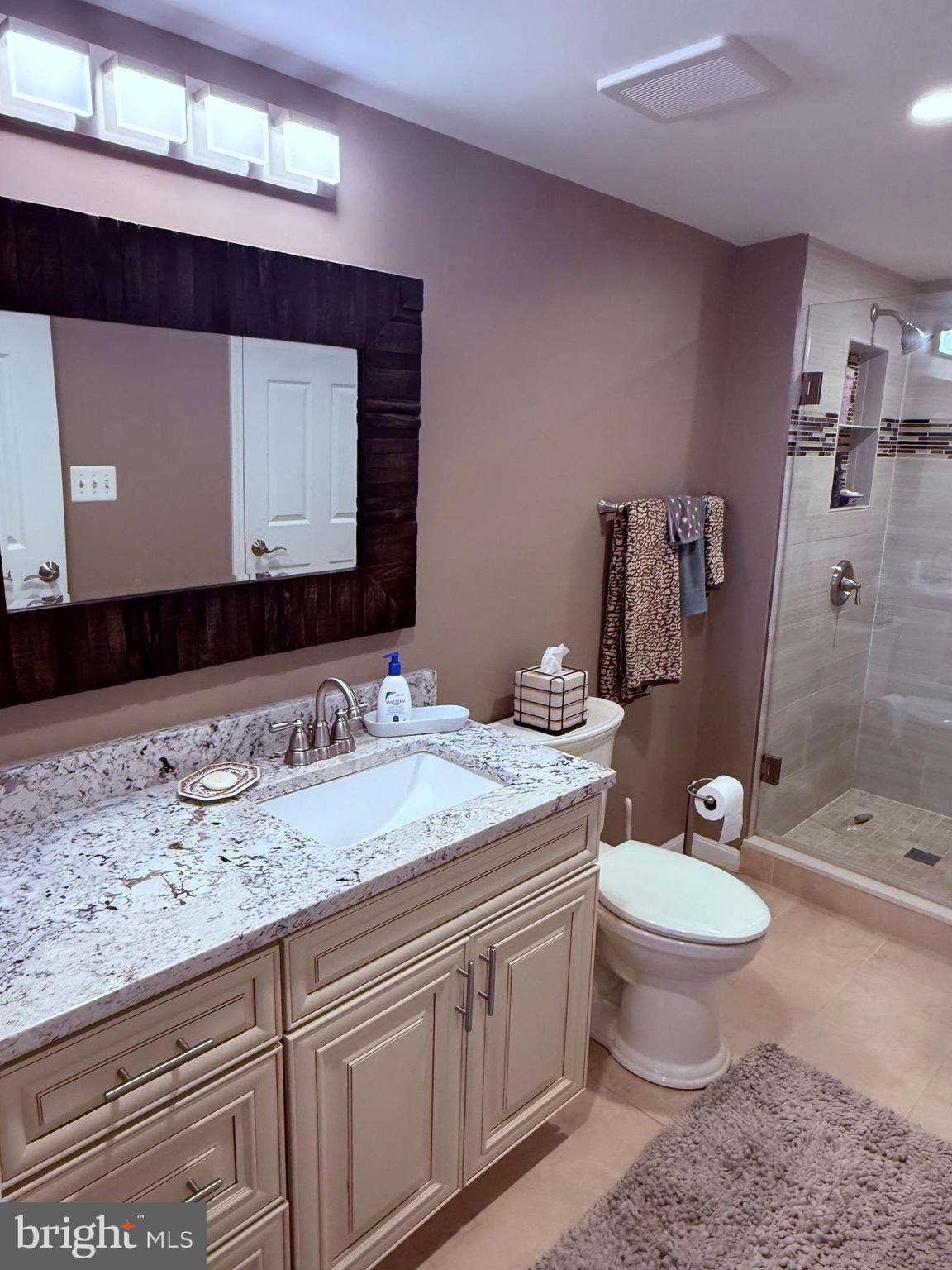 11710 Old Georgetown Road, Unit 530 North Bethesda, MD 20852 - Photo 21 of 41