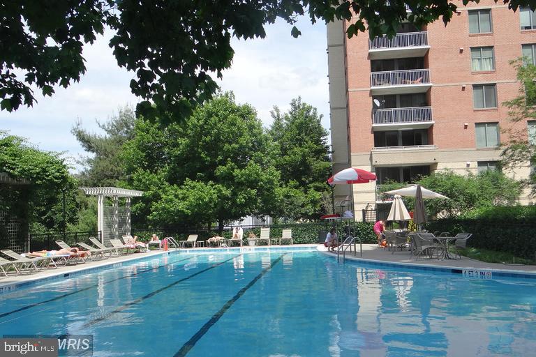 11710 Old Georgetown Road, Unit 530 North Bethesda, MD 20852 - Photo 36 of 41