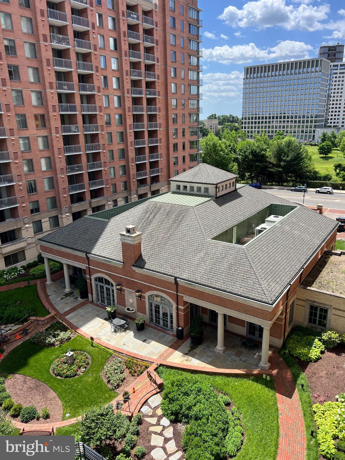 11710 Old Georgetown Road, Unit 530 North Bethesda, MD 20852 - Photo 38 of 41