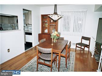 6 Welland Road Hamilton Square, NJ 08690 - Photo 4 of 12 Dining Room