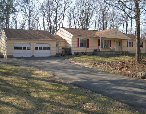 10 Shelton Road Oxford, CT 06478 - Photo 1 of 1 Gallery Image 1