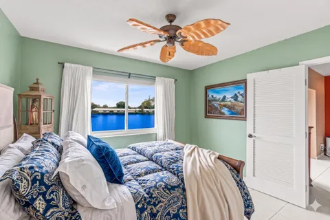 $210,000 | 1118 Lake Terrace, Unit 217H, Boynton Beach, FL 33426