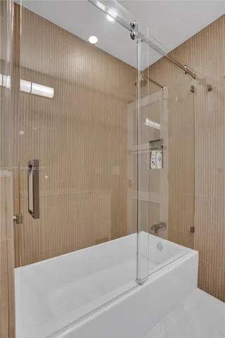 $8,500 | 1673 Bel Air Avenue, Lauderdale-by-the-Sea, FL 33062