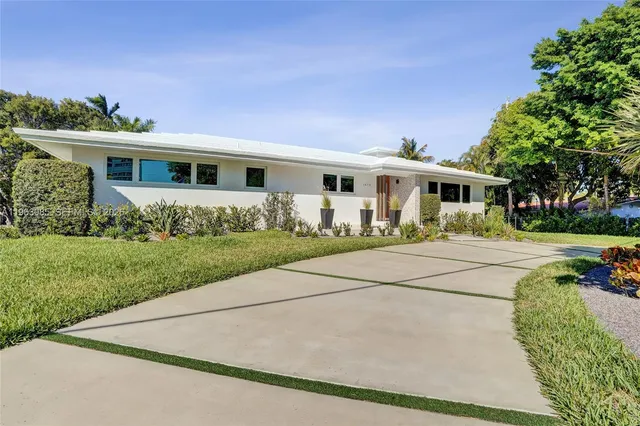 $8,500 | 1673 Bel Air Avenue, Lauderdale-by-the-Sea, FL 33062