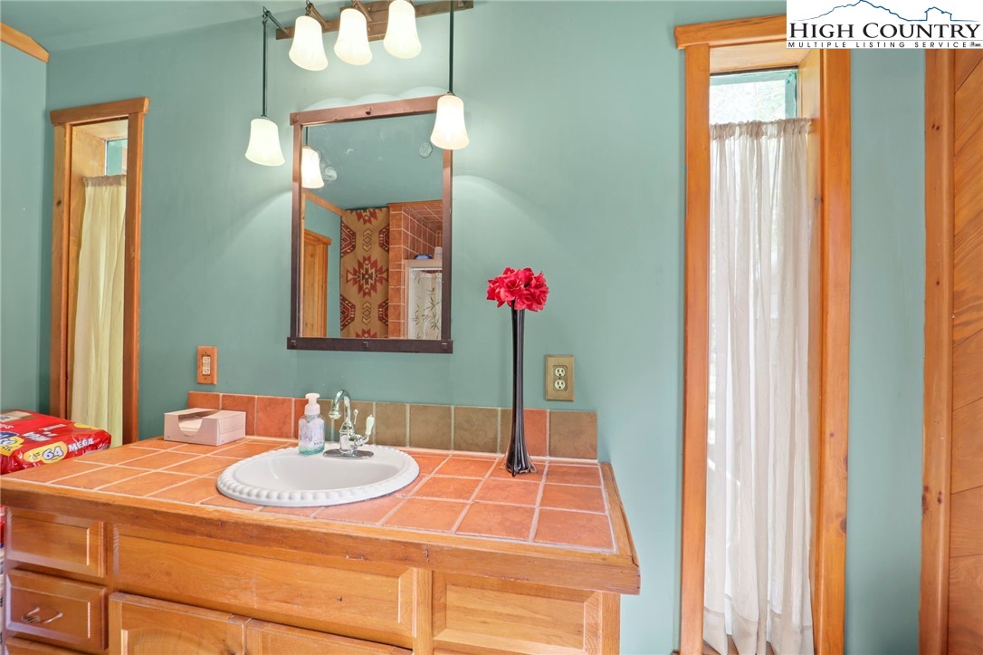 638 Buckeye Ridge Road Vilas, NC 28692 - Photo 26 of 50 Gallery Image 26