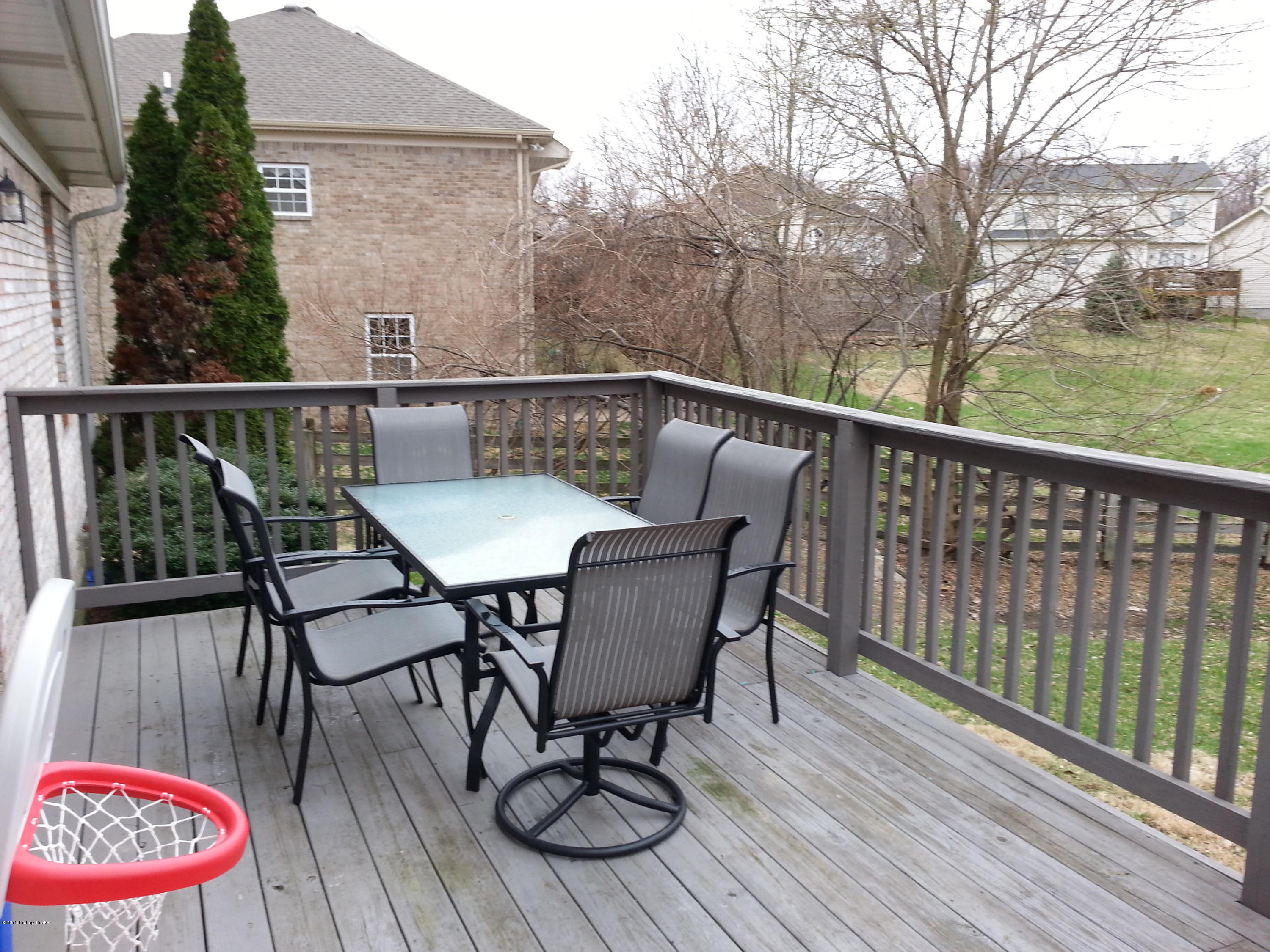 10301 Vantage Road Jeffersontown, KY 40299 - Photo 4 of 54 20150319_164451.jpg