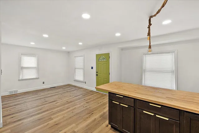 $1,550 | 6106 Oldtown Street, Detroit, MI 48224