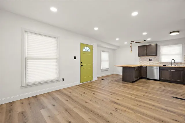 $1,550 | 6106 Oldtown Street, Detroit, MI 48224