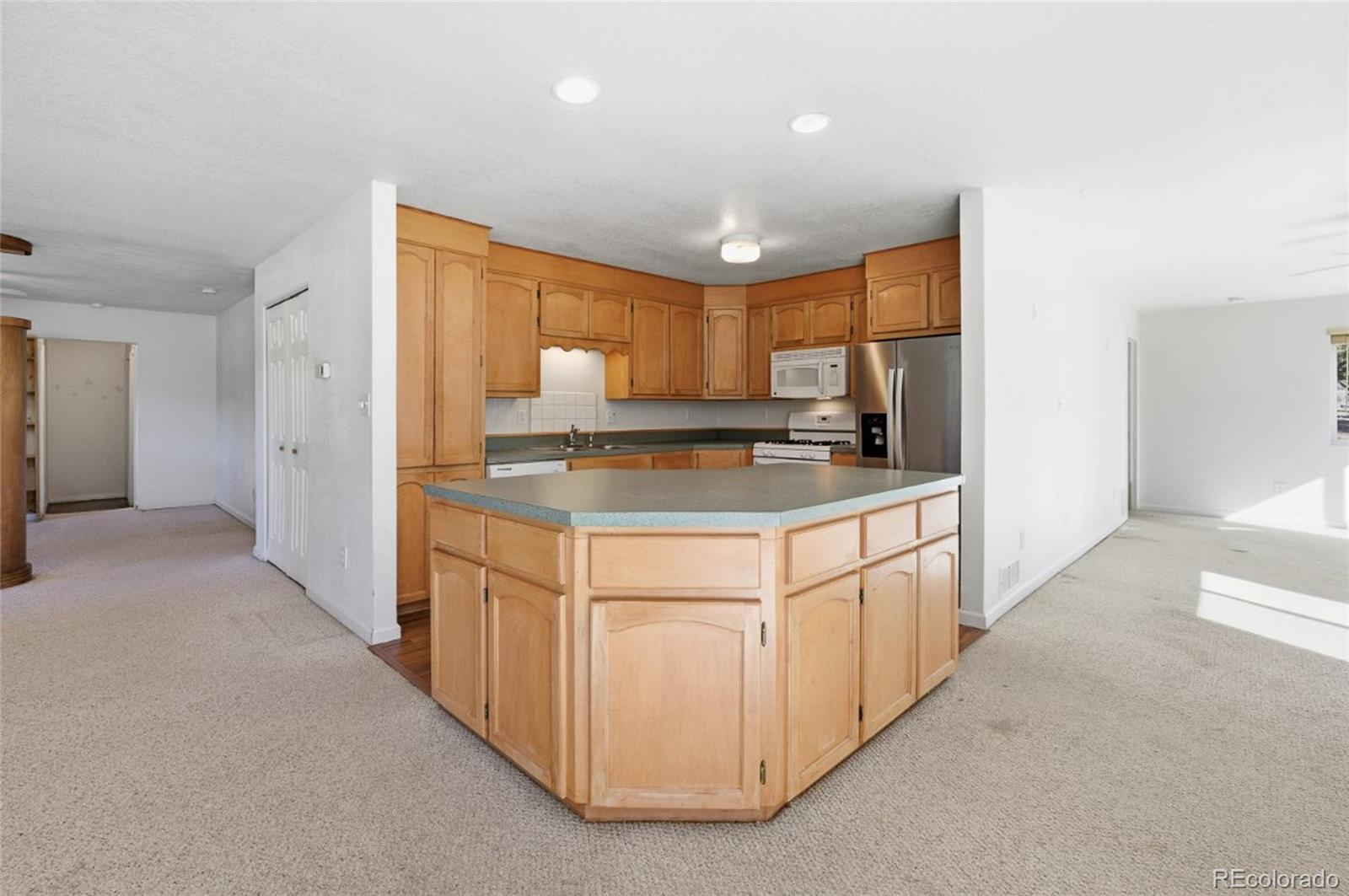 23094 Ohkay Road Indian Hills, CO 80454 - Photo 9 of 50