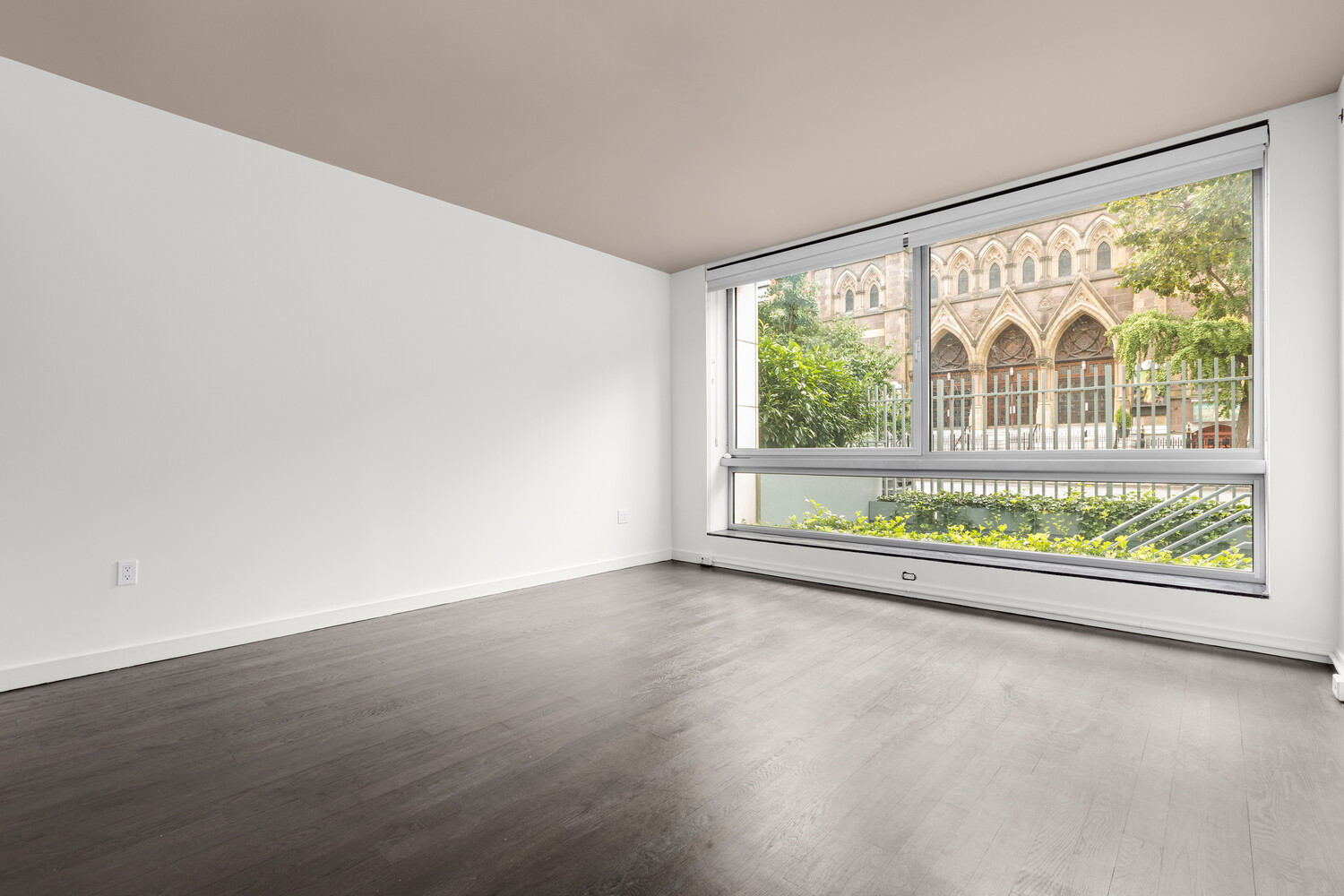 333 West 14th Street, Unit 1 Manhattan, NY 10014 - Photo 10 of 20