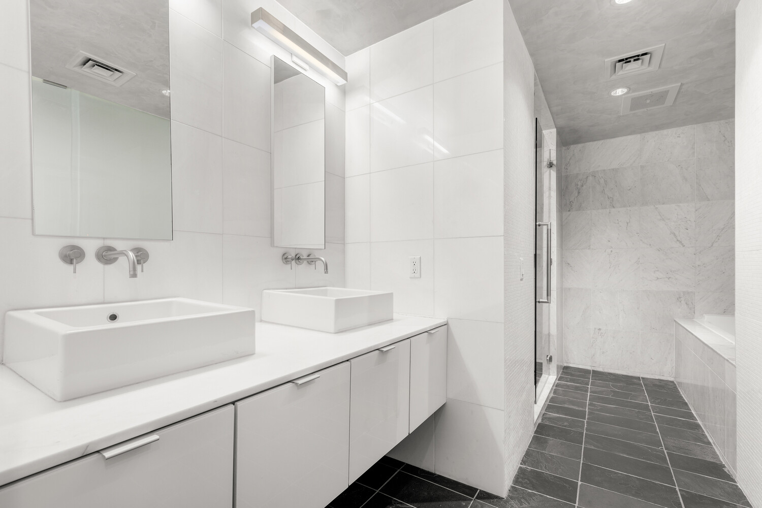 333 West 14th Street, Unit 1 Manhattan, NY 10014 - Photo 5 of 20