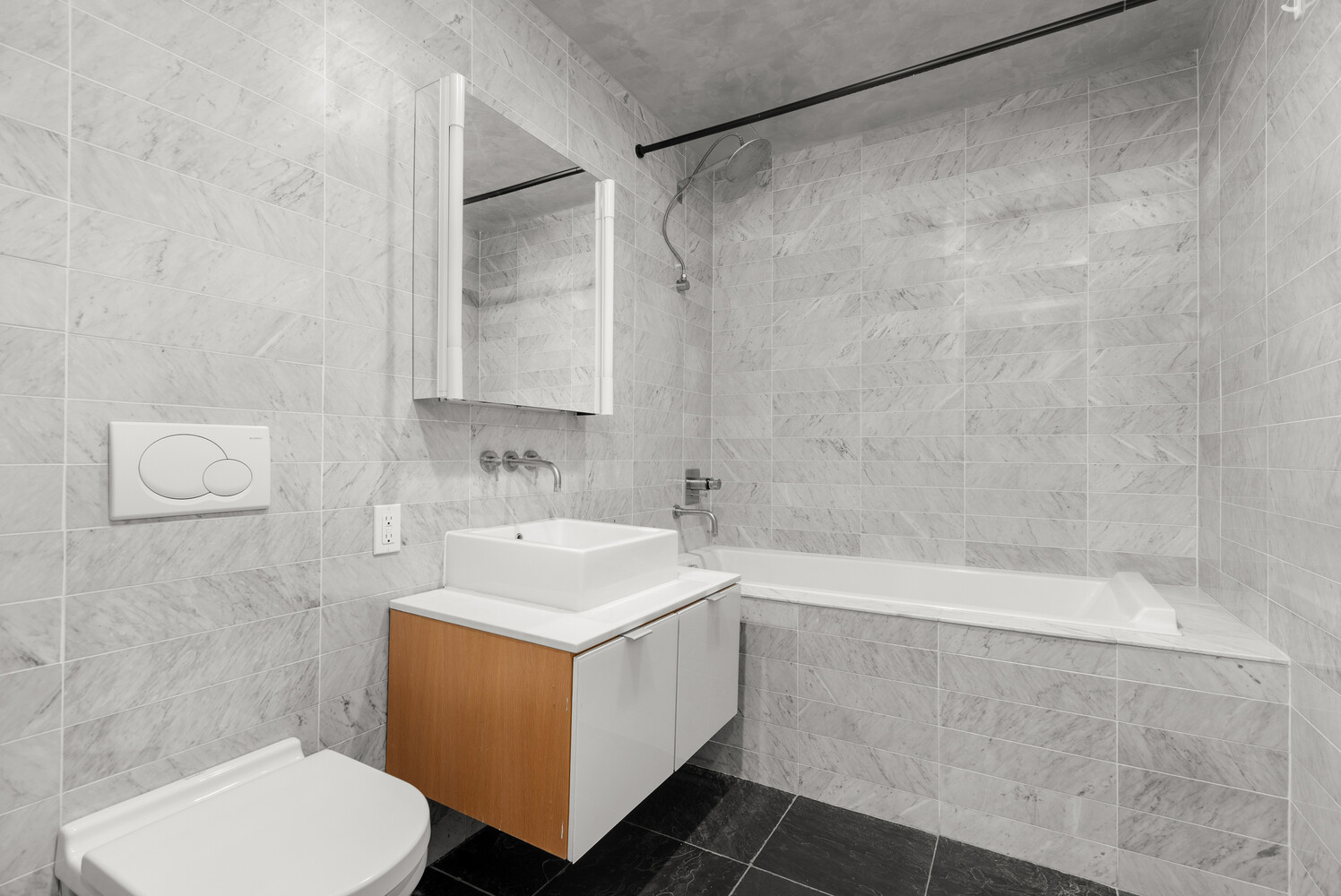 333 West 14th Street, Unit 1 Manhattan, NY 10014 - Photo 8 of 20