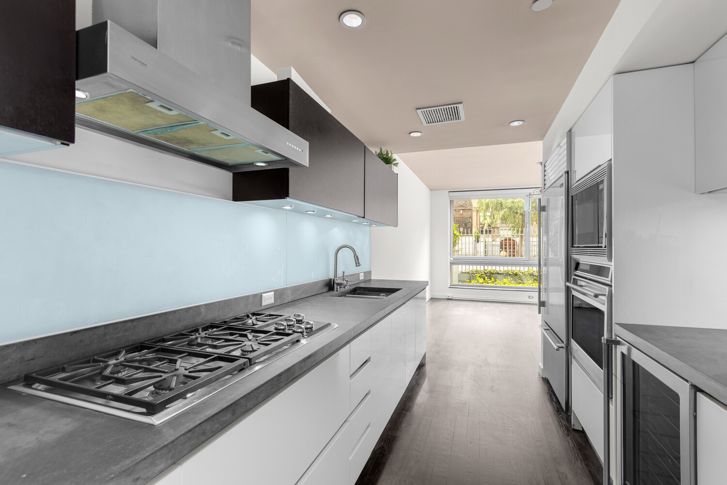 333 West 14th Street, Unit 1 Manhattan, NY 10014 - Photo 9 of 20