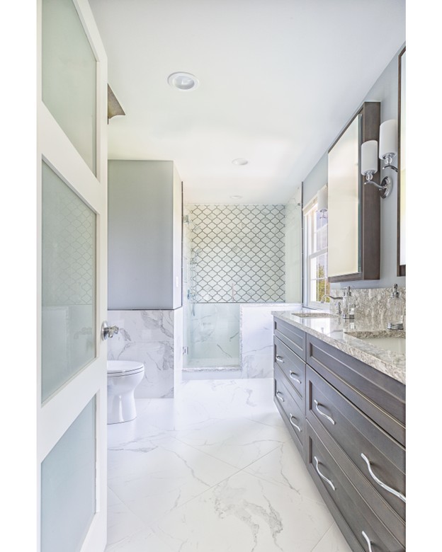 7 Falcon Ridge Court Algonquin, IL 60102 - Photo 32 of 51 a bathroom with a granite countertop double vanity sink a mirror and a bathtub