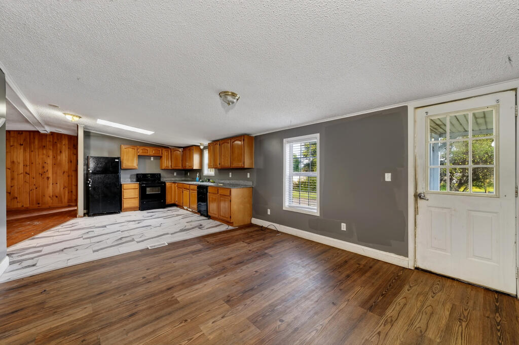 297 Norris Road Waverly, NY 14892 - Photo 19 of 41 Gallery Image 19