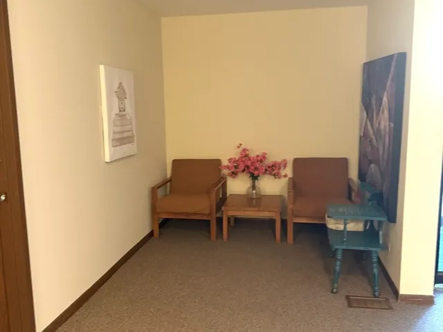 $1,850 | 7420 Grand Avenue, Unit 102B, Downers Grove, IL 60516