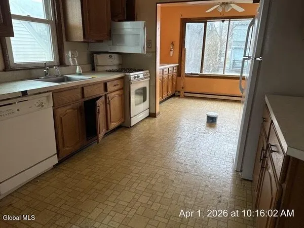 $199,900 | 6 Fullerton Street, Albany, NY 12209