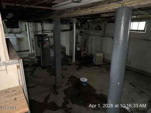 $199,900 | 6 Fullerton Street, Albany, NY 12209