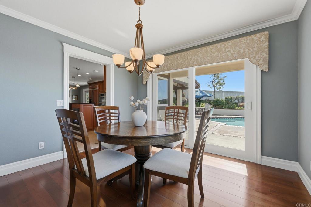 2525 Dundee Way Vista, CA 92081 - Photo 11 of 50