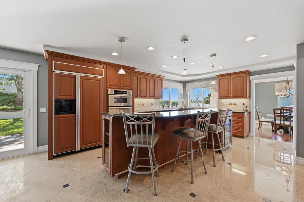 2525 Dundee Way Vista, CA 92081 - Photo 12 of 50