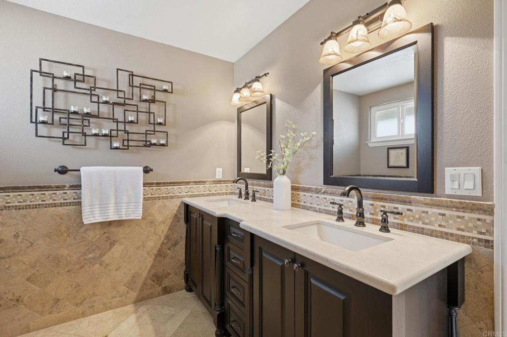 2525 Dundee Way Vista, CA 92081 - Photo 33 of 50
