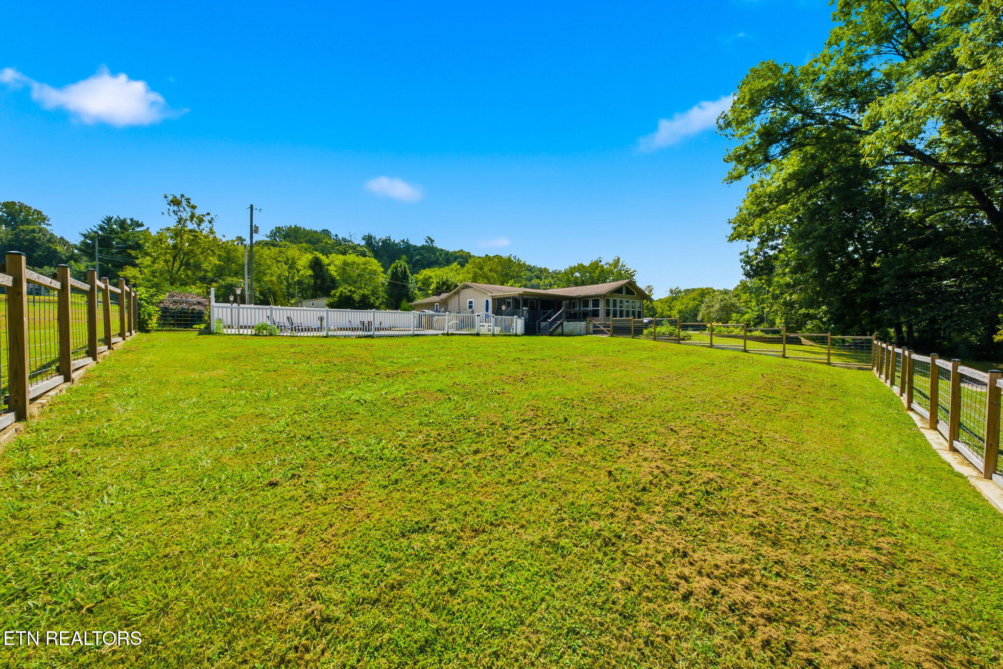841 Knight Road Knoxville, TN 37920 - Photo 24 of 36 23-web-or-mls-841-Knight-Rd-Knoxville-TN