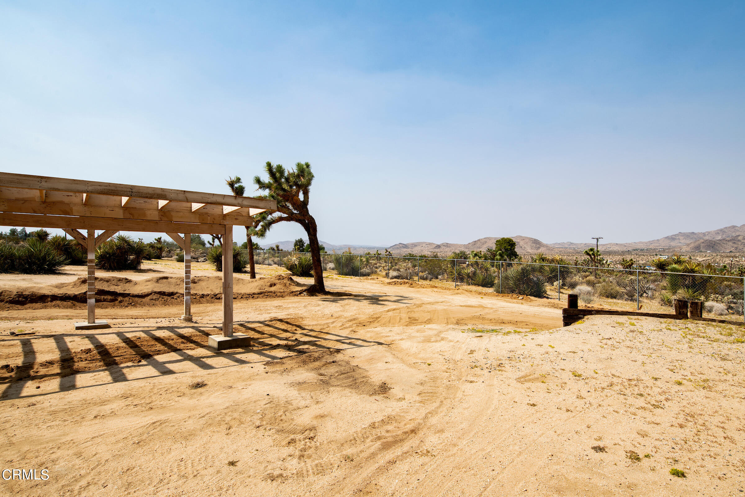 6864 Sunnyhill Road Joshua Tree, CA 92252 - Photo 46 of 71 a view of outdoor space with ocean view