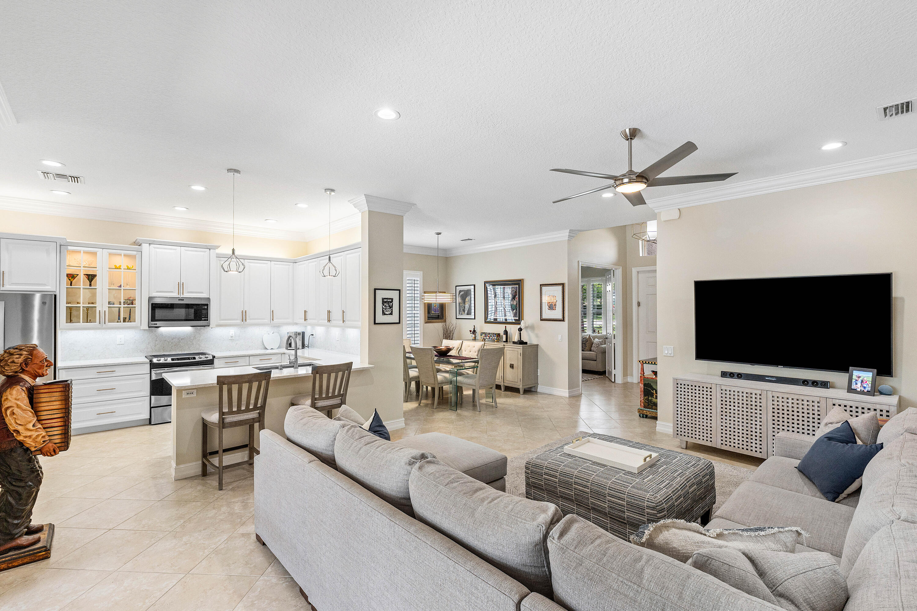 9428 Ivory Isle Road Boynton Beach, FL 33473 - Photo 17 of 46 025-9428IvoryIsleRoad-BoyntonBeach-FL-33