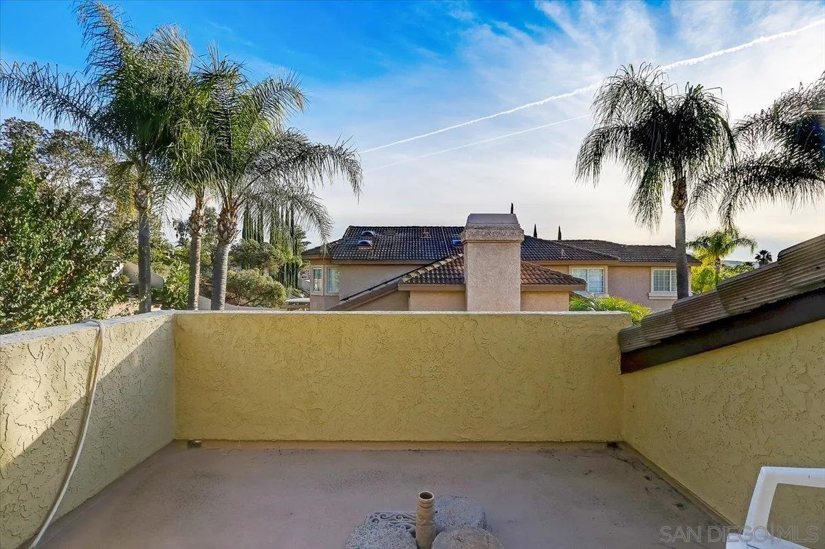 14381 Silver Heights Road Poway, CA 92064 - Photo 35 of 56 a view of outdoor space with palm trees