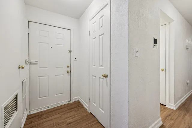 $350,000 | 492 Pavonia Avenue, Unit 3, Jersey City, NJ 07306